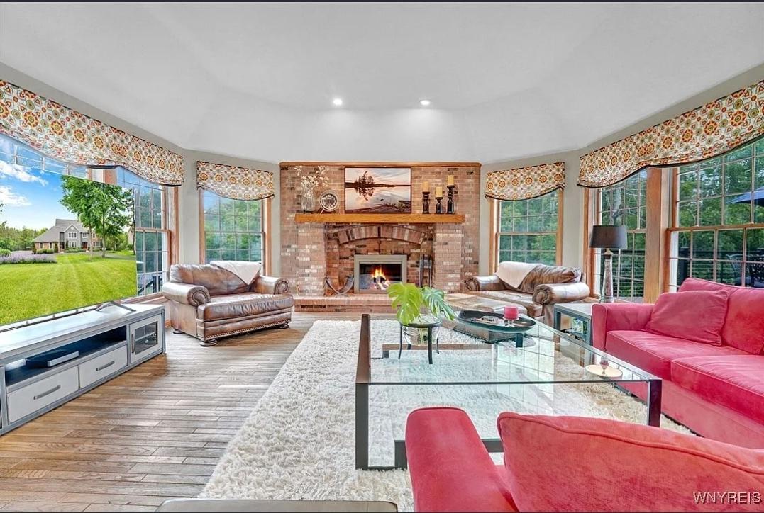 60 Kettle Run, East Aurora, NY 14052